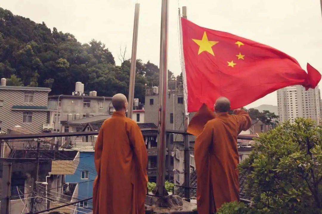逃出上锁的现代房间5